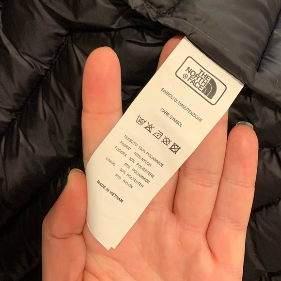 Faux The North Face Black Puffy Jacket Size M— LIKE NEW - Picture 7 of 13